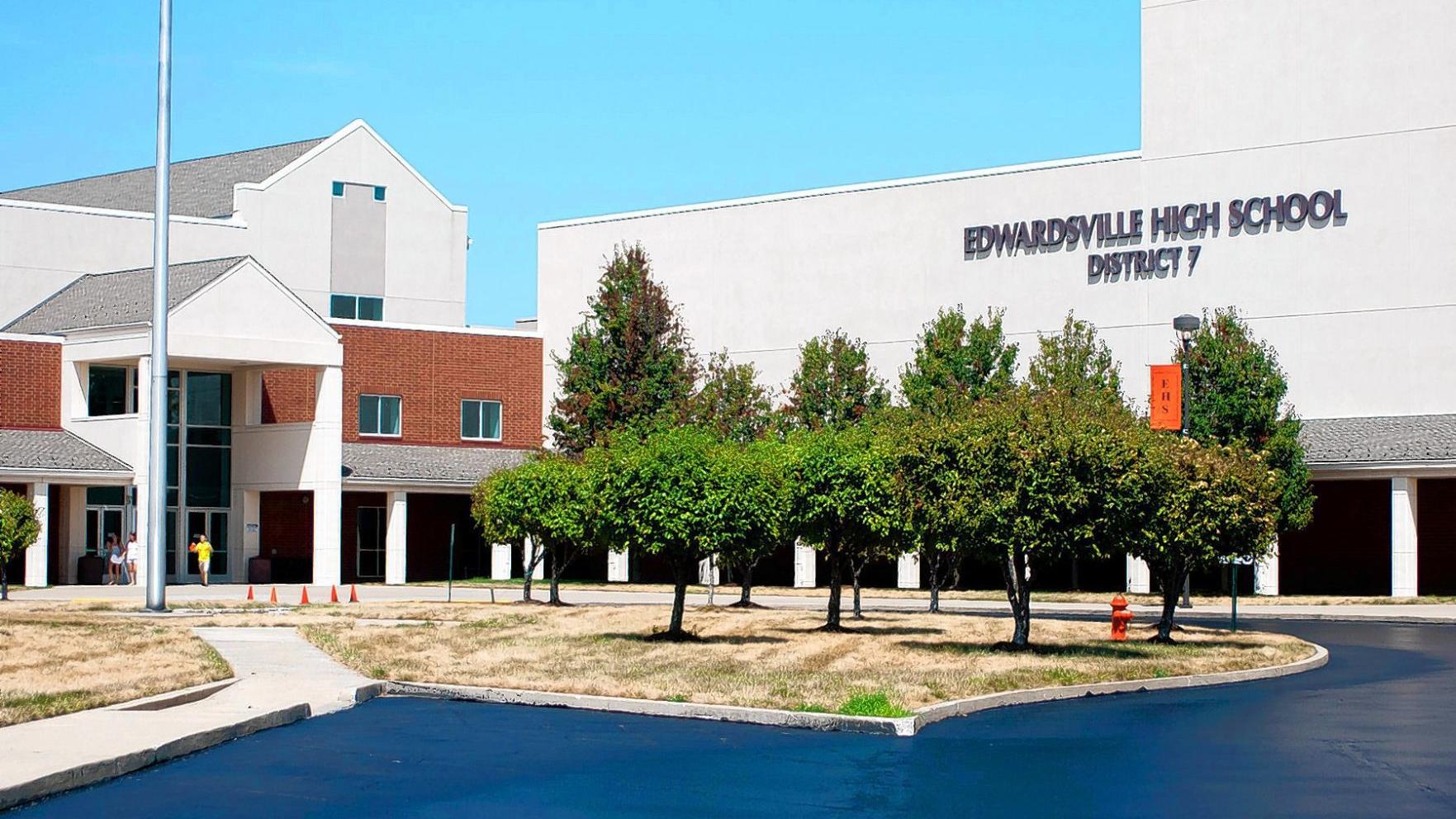 Edwardsville teachers union cites safety concerns over student behavior